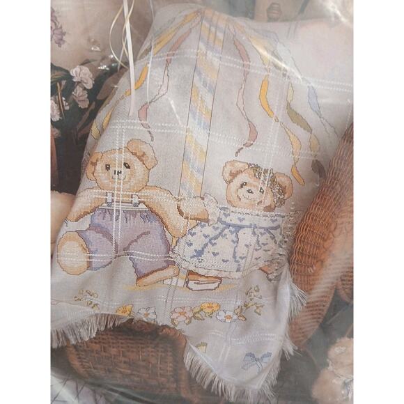 Kit Counted Crossstitch Baby Afghan Something Special Teddy Maypole Bears 50570 - Picture 2 of 9
